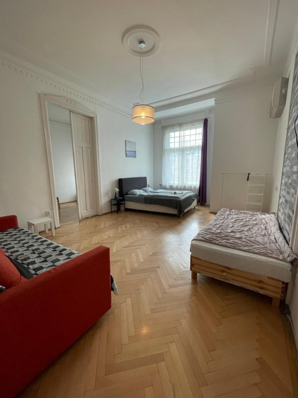 Privatunterkunft White Pearl Near Gozsdu *