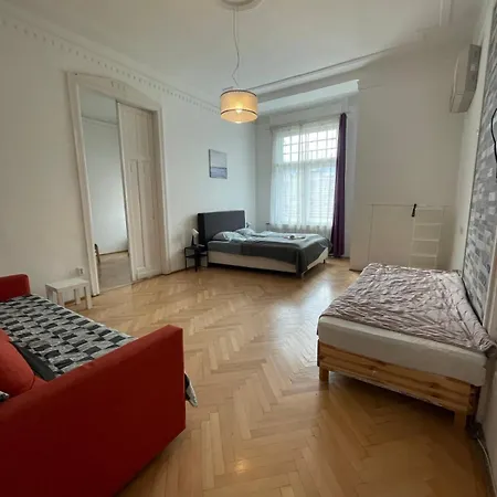 White Pearl Rooms Near Gozsdu Budapest Exterior foto